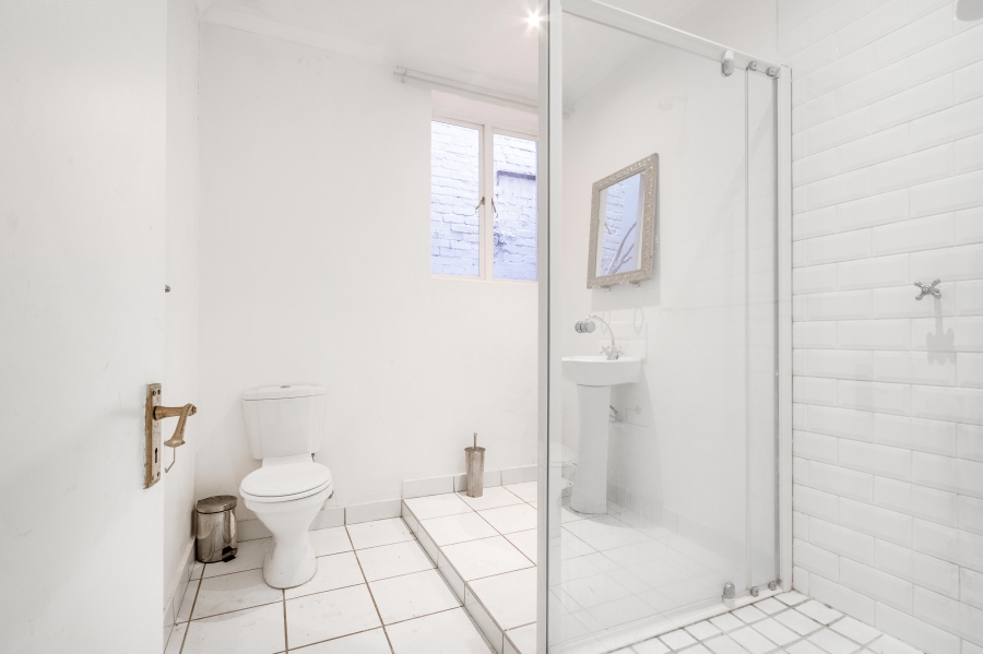 1 Bedroom Property for Sale in Cape Town City Centre Western Cape